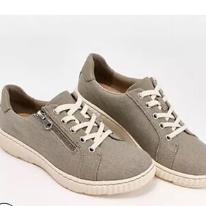 Clarks Collection Lace-Up Sneakers Caroline Echo Gray - 8.5 M
